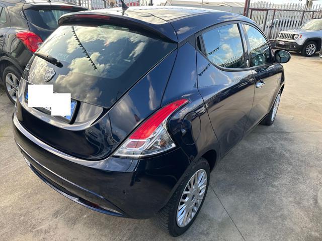 LANCIA Ypsilon 1.2 69 CV 5p.GPL Ecochic Silver