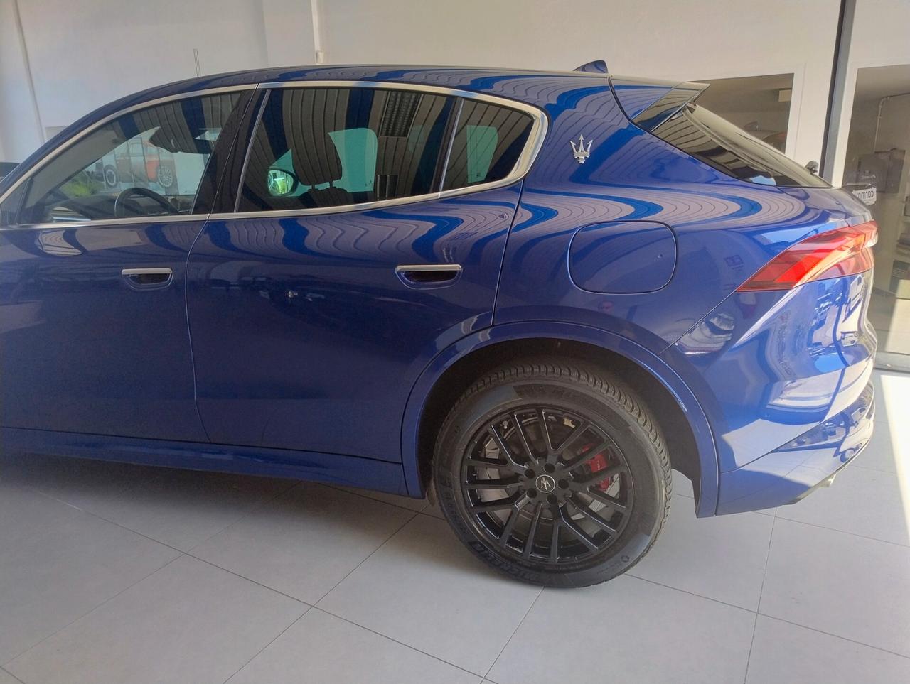 Maserati Grecale MHEV 300 CV AWD GT