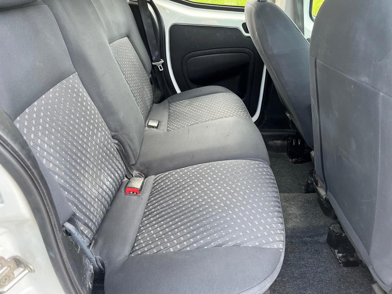 Peugeot Bipper Tepee 1.3 HDi 75CV