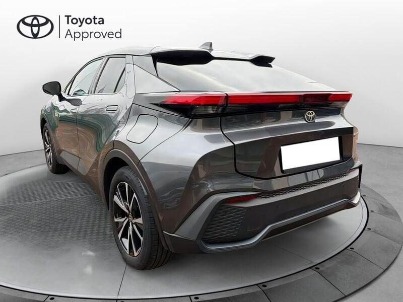 Toyota C-HR 2.0 phev Trend fwd e-cvt