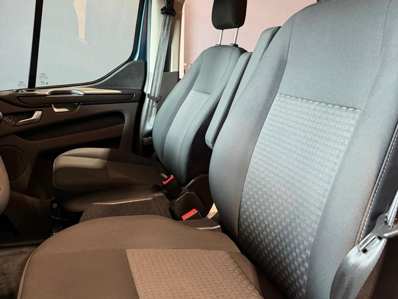 FORD TRANSIT CUSTOM 2.0 L2H1 PULMINO