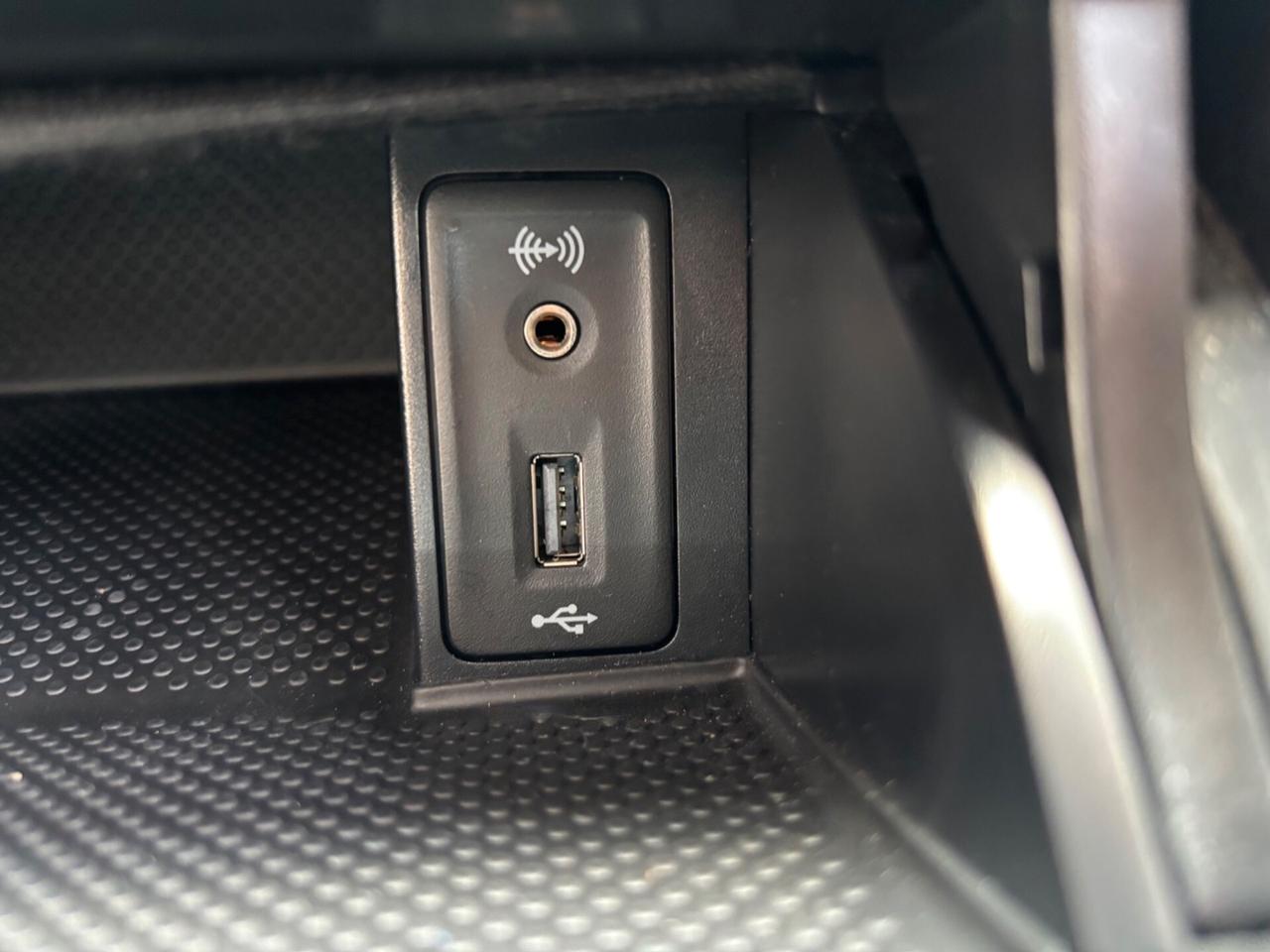 Volkswagen Golf 1.4 Metano Cambio Automatico Neopatentati