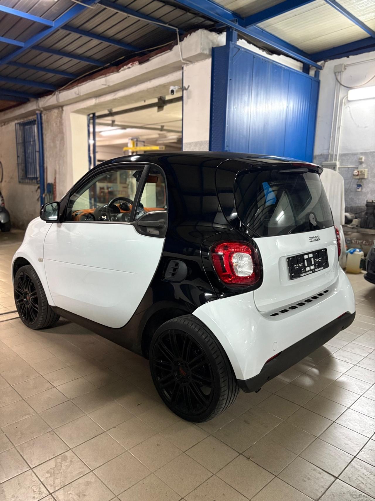 Smart ForTwo 1.0 BENZINA Passion 70cv