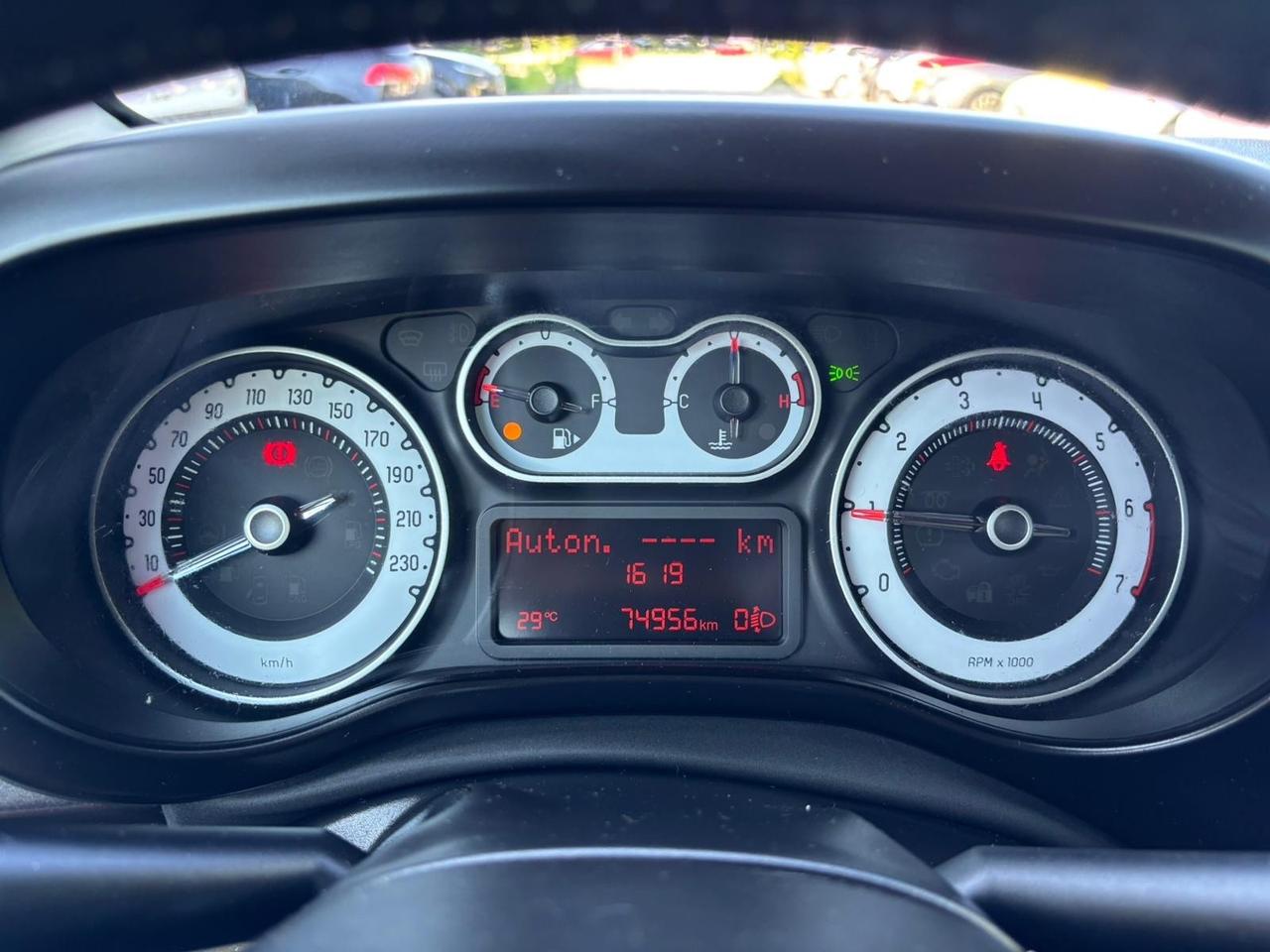 Fiat 500L 1.4 95 CV Pop • SOLO 75.000 KM NEOPATENTATI