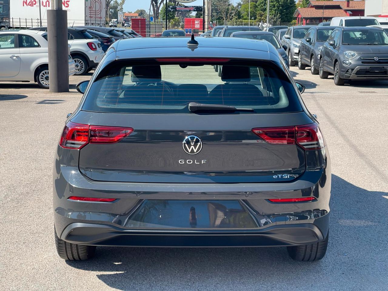 Volkswagen Golf 1.0 eTSI EVO DSG Life