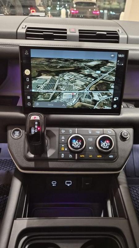 Land Rover Defender Defender 110 3.0D I6 250 CV AWD Auto HSE 7 POSTI