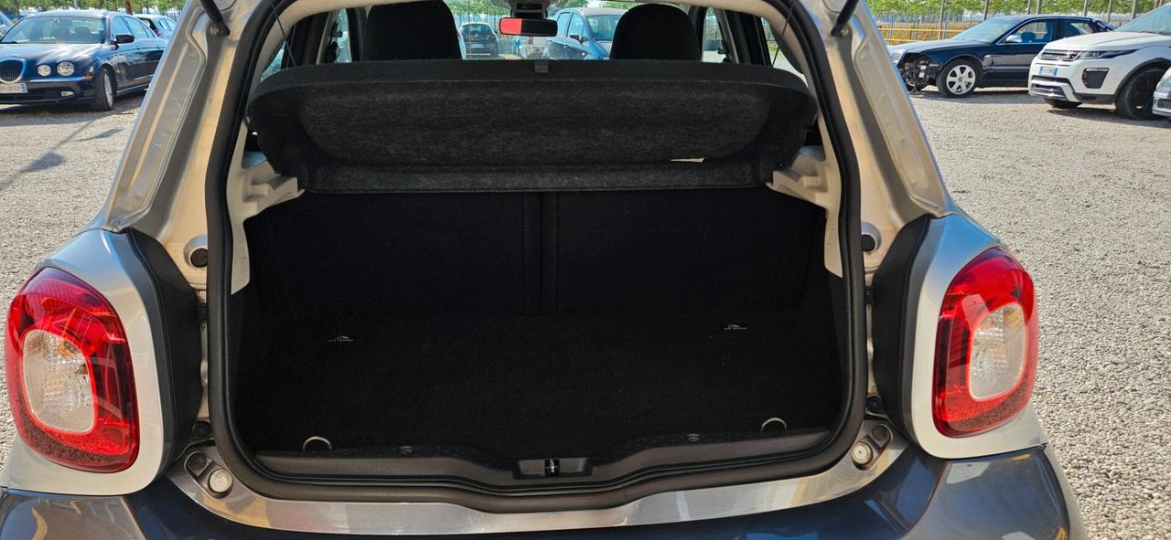Smart ForFour 70 1.0 Youngster