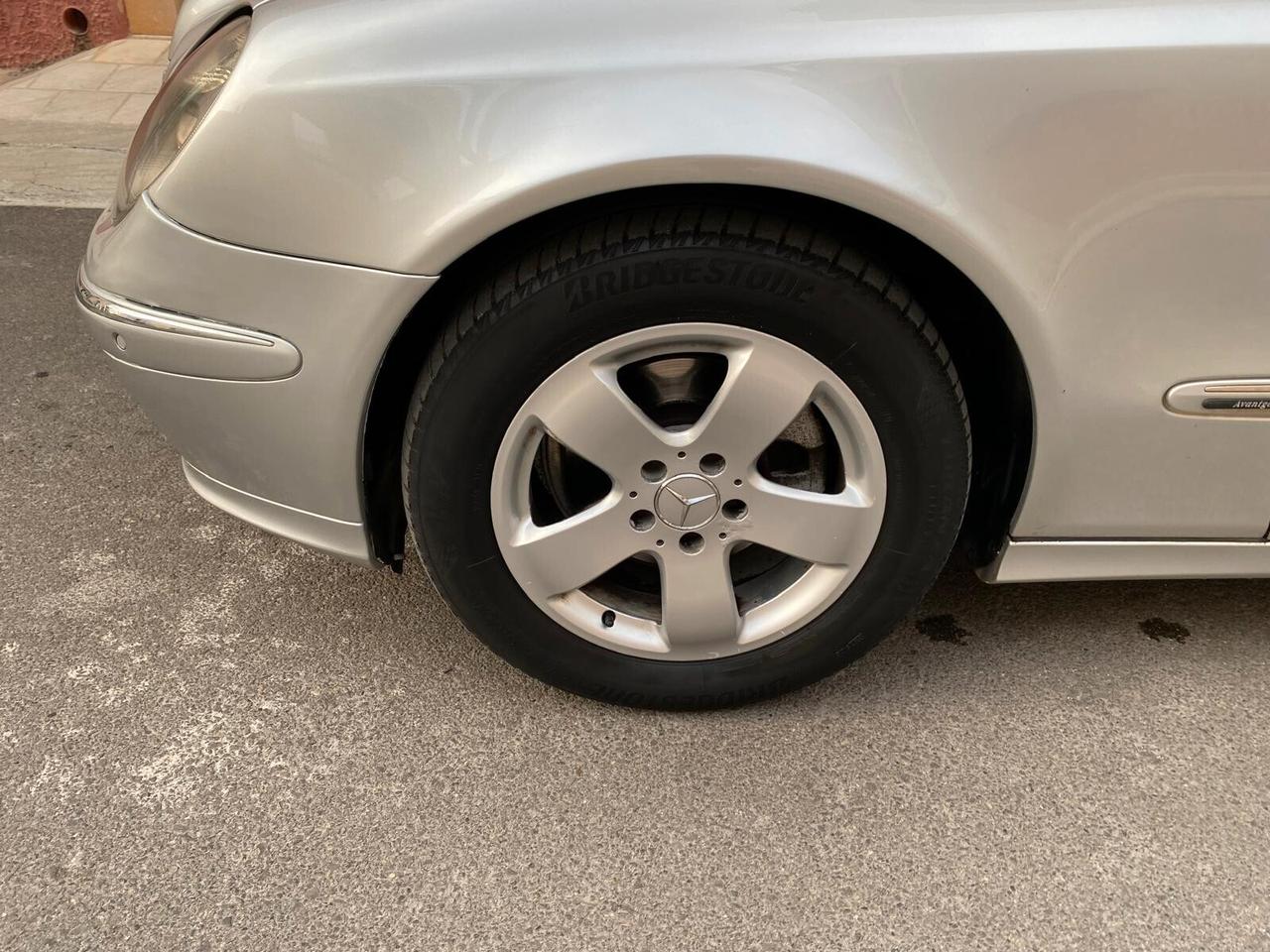 MERCEDES-BENZ CLASSE E 220 AVANTGARDE 2.2 CDI 150CV ANNO 2005