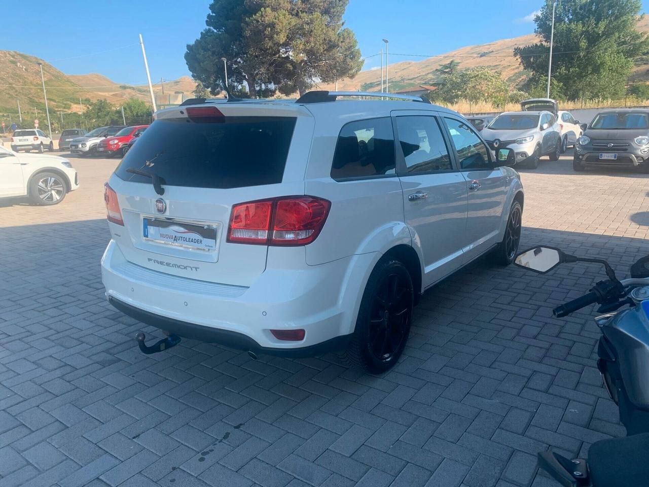 Fiat Freemont 2.0 Mjt 170 CV 4x4 Lounge 2014 gancio traino