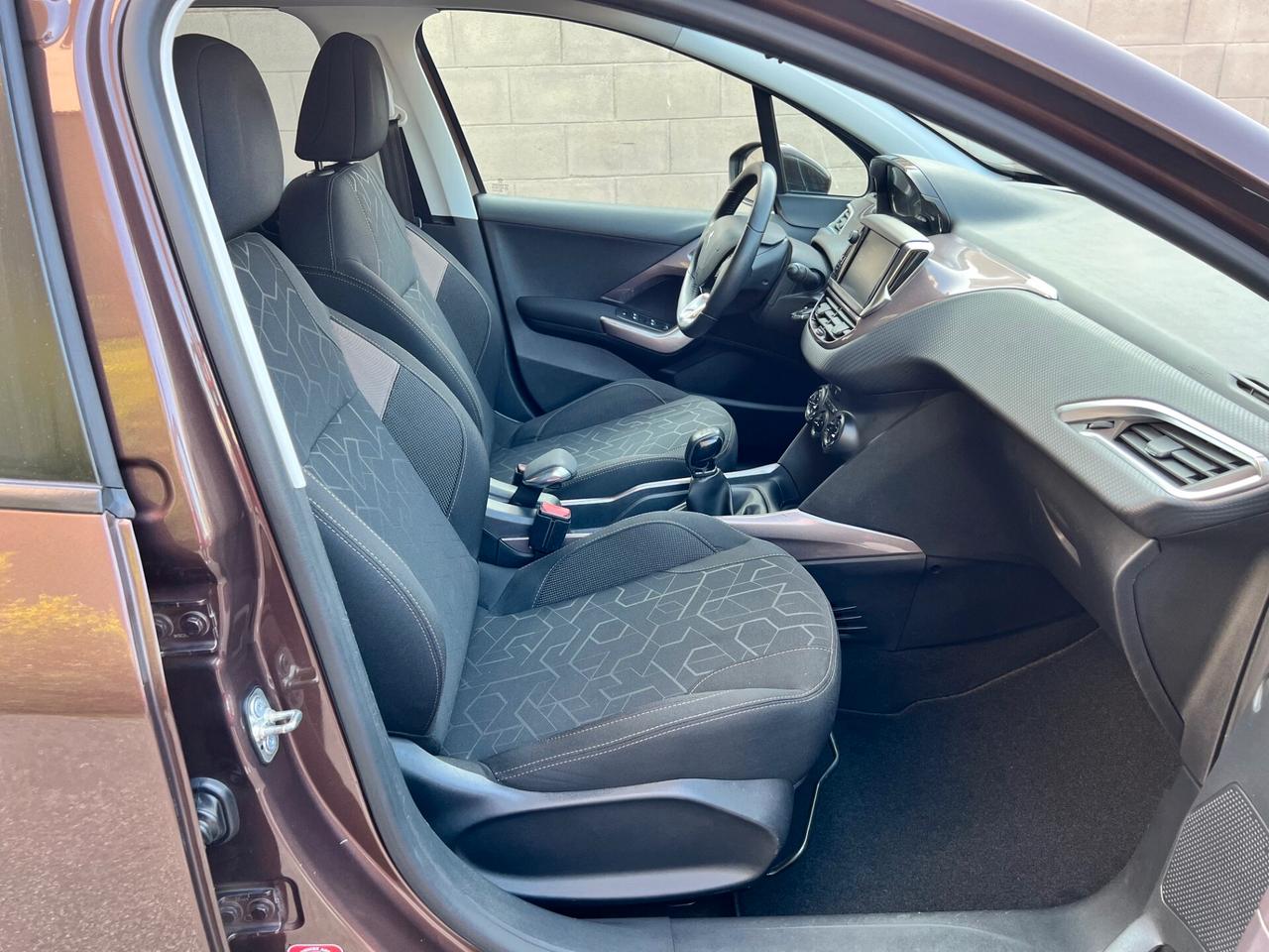 Peugeot 2008 1.4 hdi 8v Active 68cv TELPDC/CLIMA OK NEOPATEN.