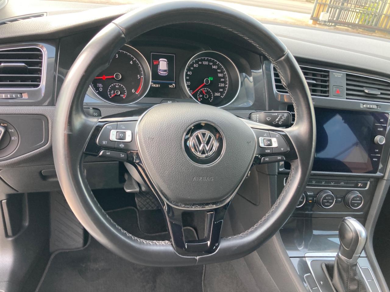 Volkswagen Golf 1.6 TDI 115CV DSG - 2019