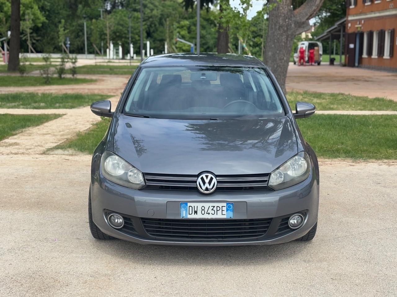 Volkswagen Golf 1.6 benzina/gpl 5p.