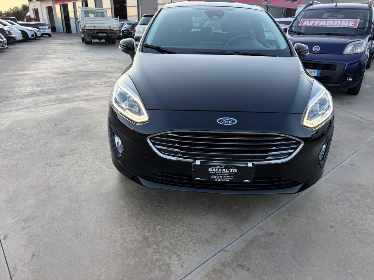 Ford Fiesta 1.5 EcoBlue 5 porte Vignale