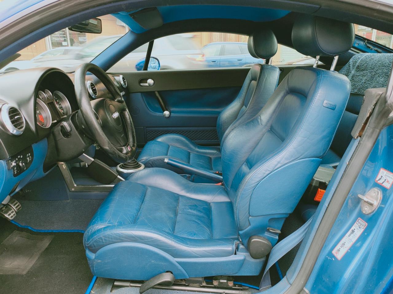 Audi TT Coupé 1.8 T 20V 179 CV