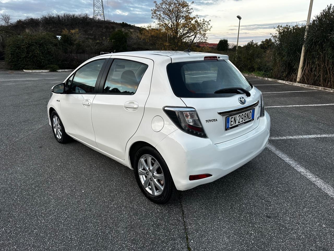 Toyota Yaris Hybrid Lounge Unico Proprietario