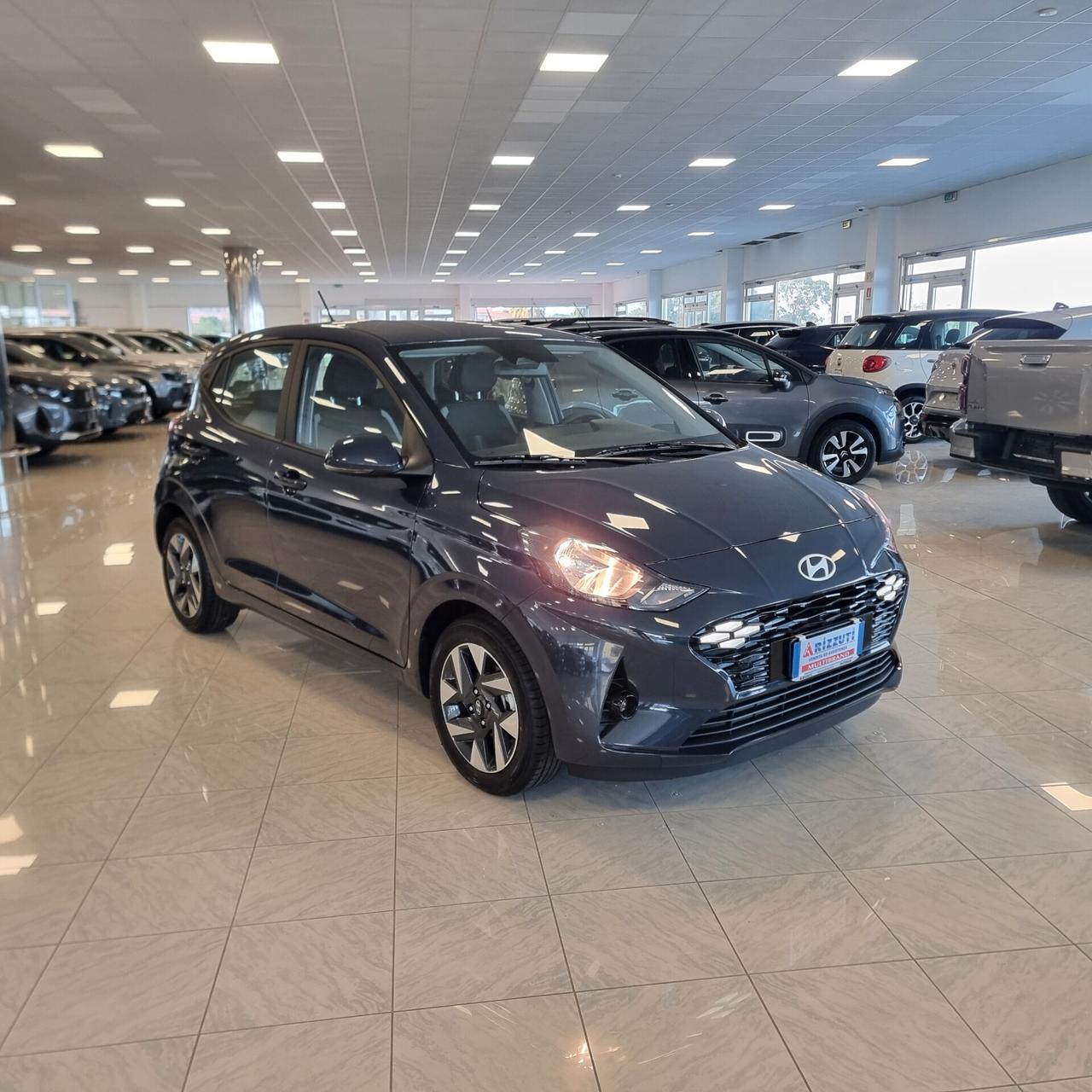 HYUNDAI i10 CONNECTLINE 1.0 bz 63cv MPI 5posti Cambio Automatico