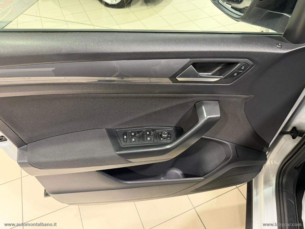 VOLKSWAGEN T-Roc 2.0 TDI Advanced BlueMot. Tech.