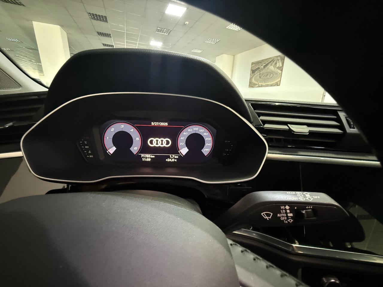 Audi Q3 35 TDI quattro Business Advanced S - Tronic