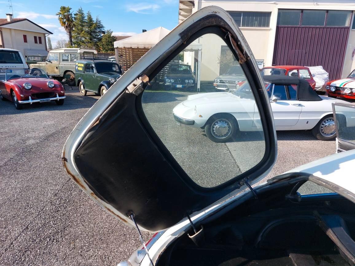 Jaguar E-Type 4200 Coupè del 1966