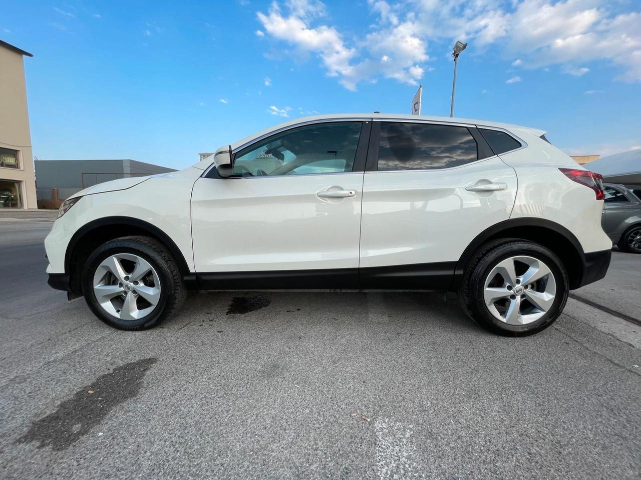 Nissan Qashqai 1.5 dCi Tekna