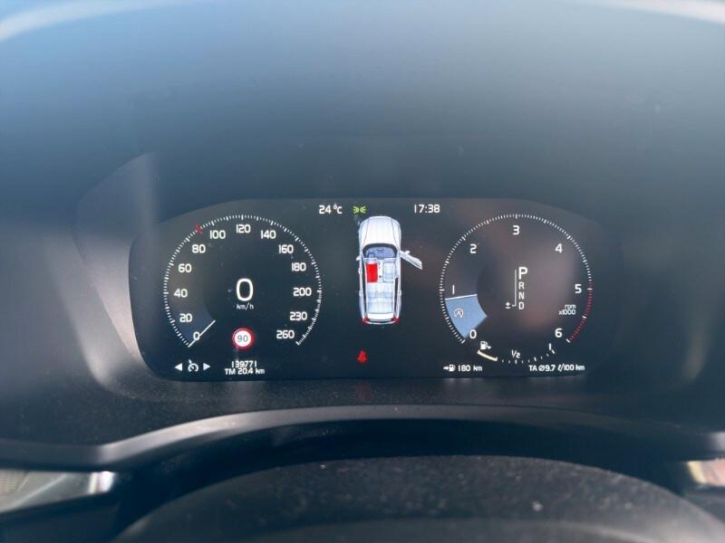 VOLVO V60 (2018-->) V60 D4 Geartronic R-design
