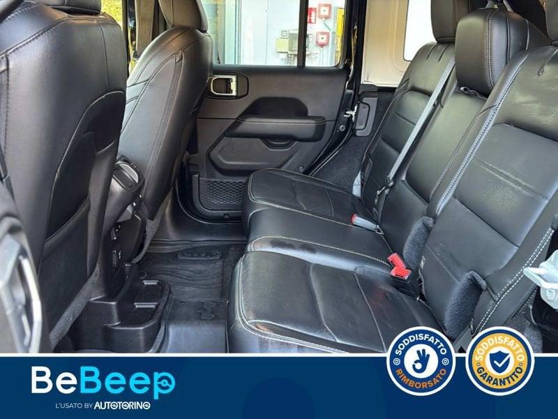 Jeep Wrangler UNLIMITED 2.0 TURBO SAHARA AUTO