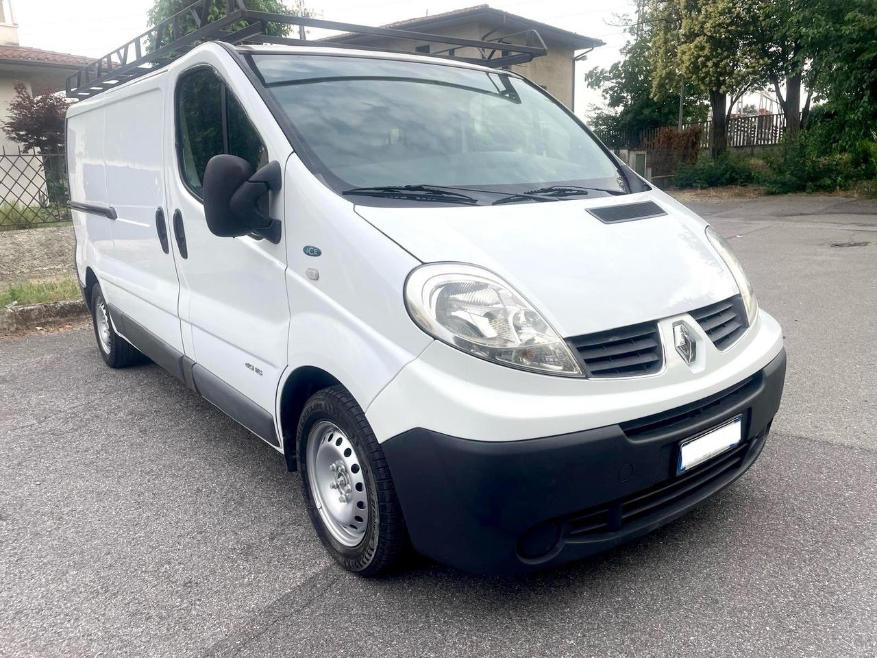 Renault Trafic T27 2.0 Diesel 2009