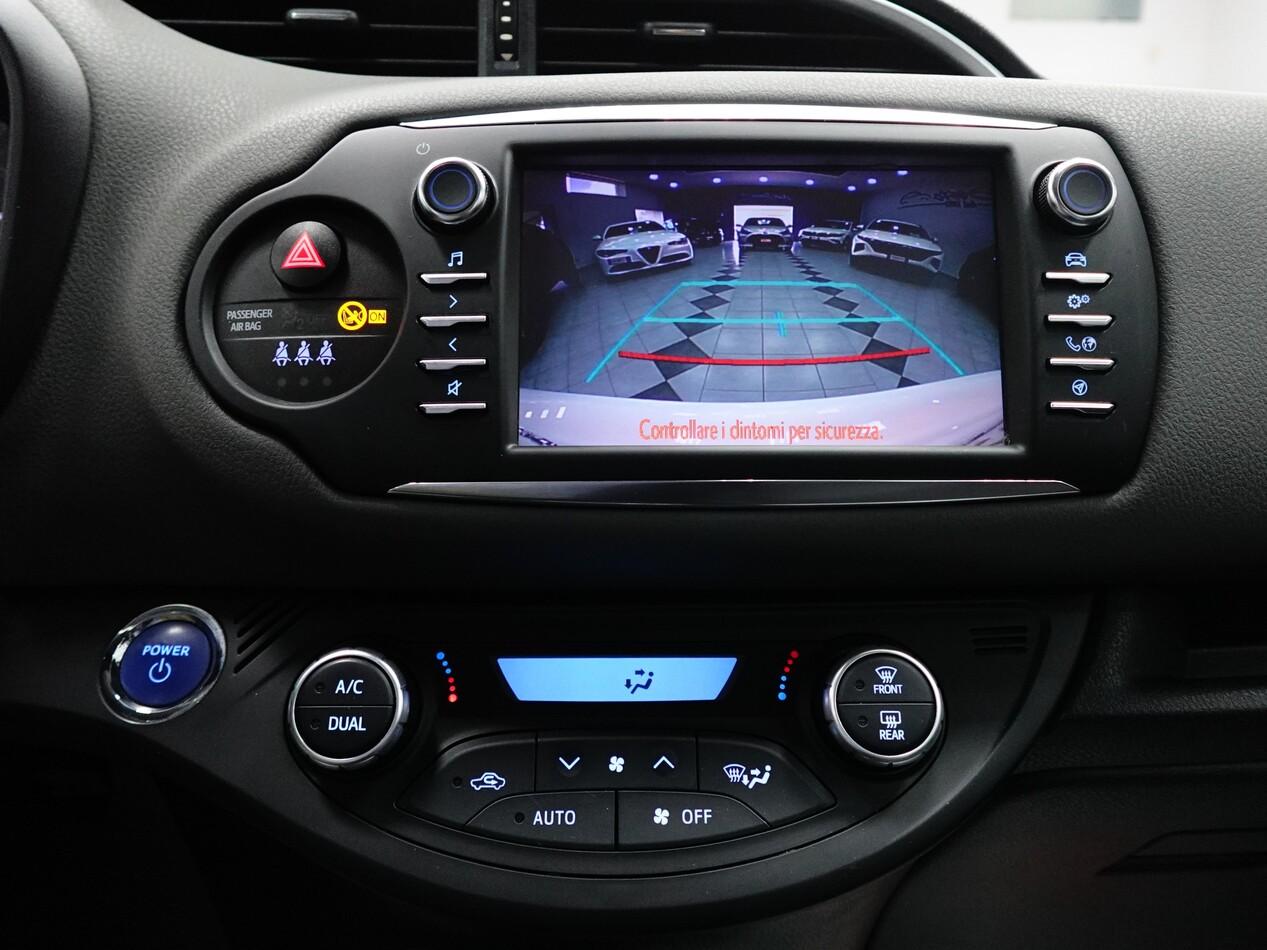 Toyota Yaris 1.5 E-CVT HYBRID 73 CV ACTIVE