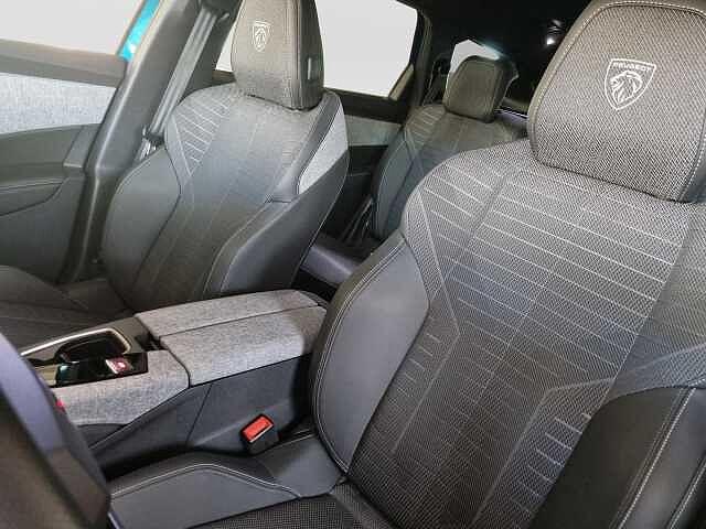 Peugeot NUOVO 5008 5008 1.2 hybrid GT 136cv e-dcs6