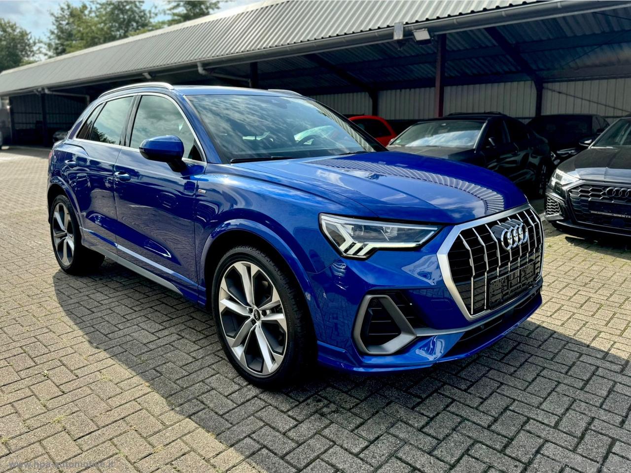 AUDI Q3 2.0TDI S-line FULL LED NAVI PELLE CERCHI 20