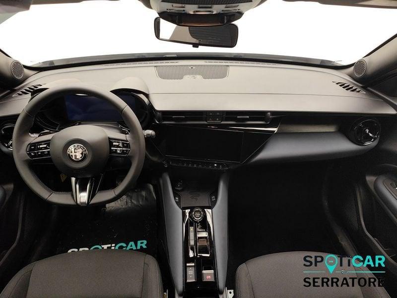 Alfa Romeo Junior 1.2 ibrida 145cv edct6