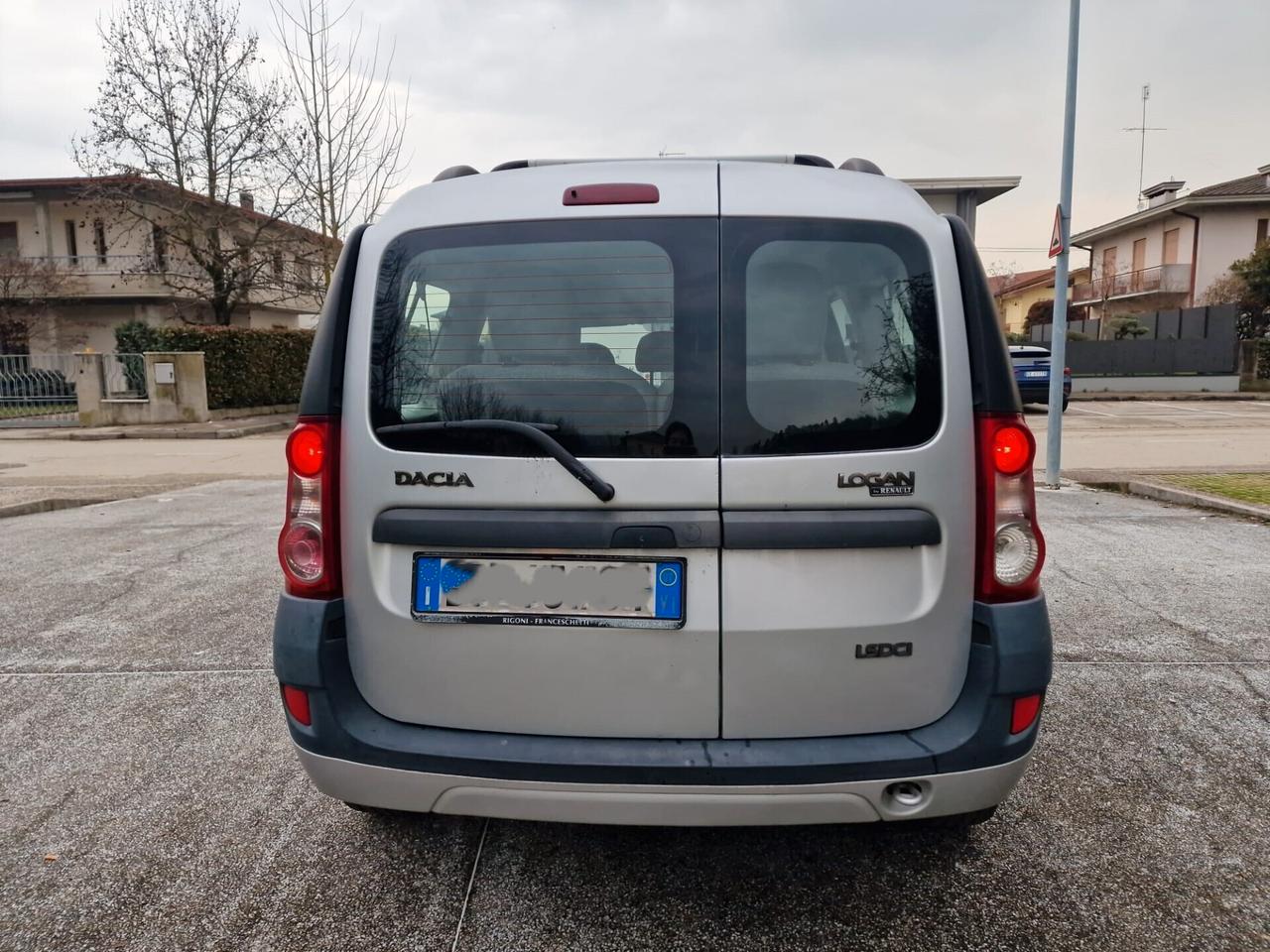 Dacia Logan MCV 1.5 dCi 70CV 7 posti Lauréate