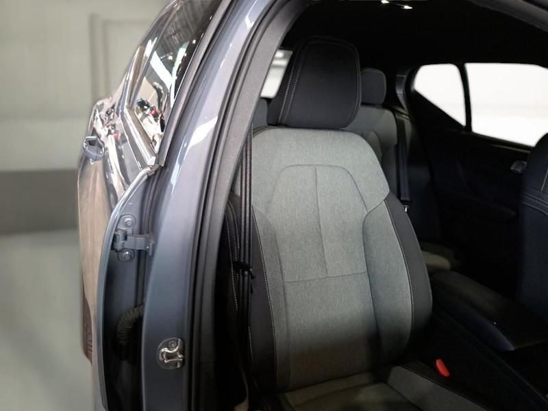 VOLVO XC40 T5 RECHARGE PLUG-IN AUTO PLUS BRIGHT SUV