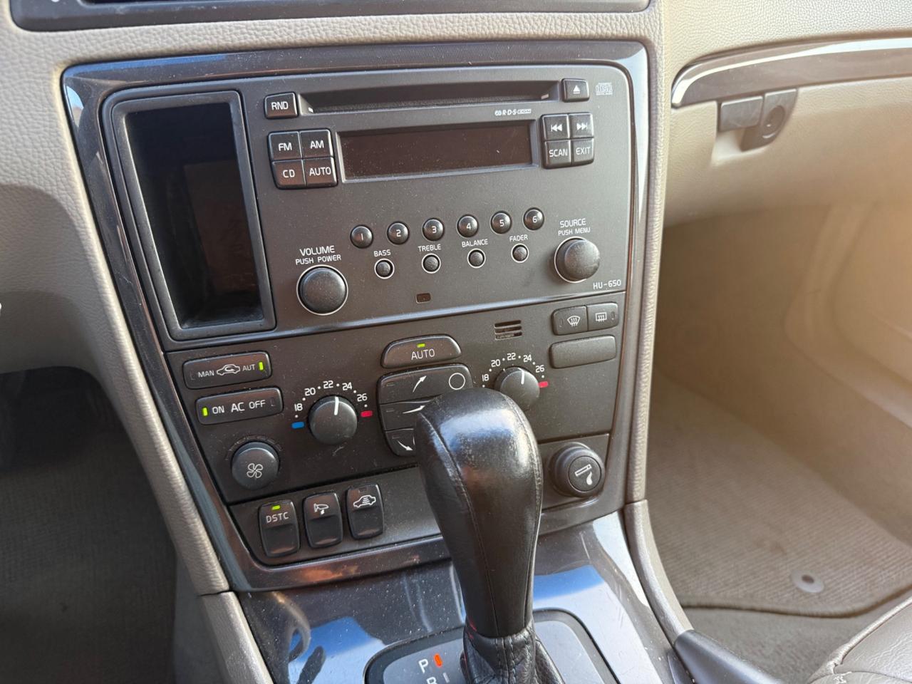 Volvo V70/XC70 V70 2.4 D5 20V cat AWD Momentum