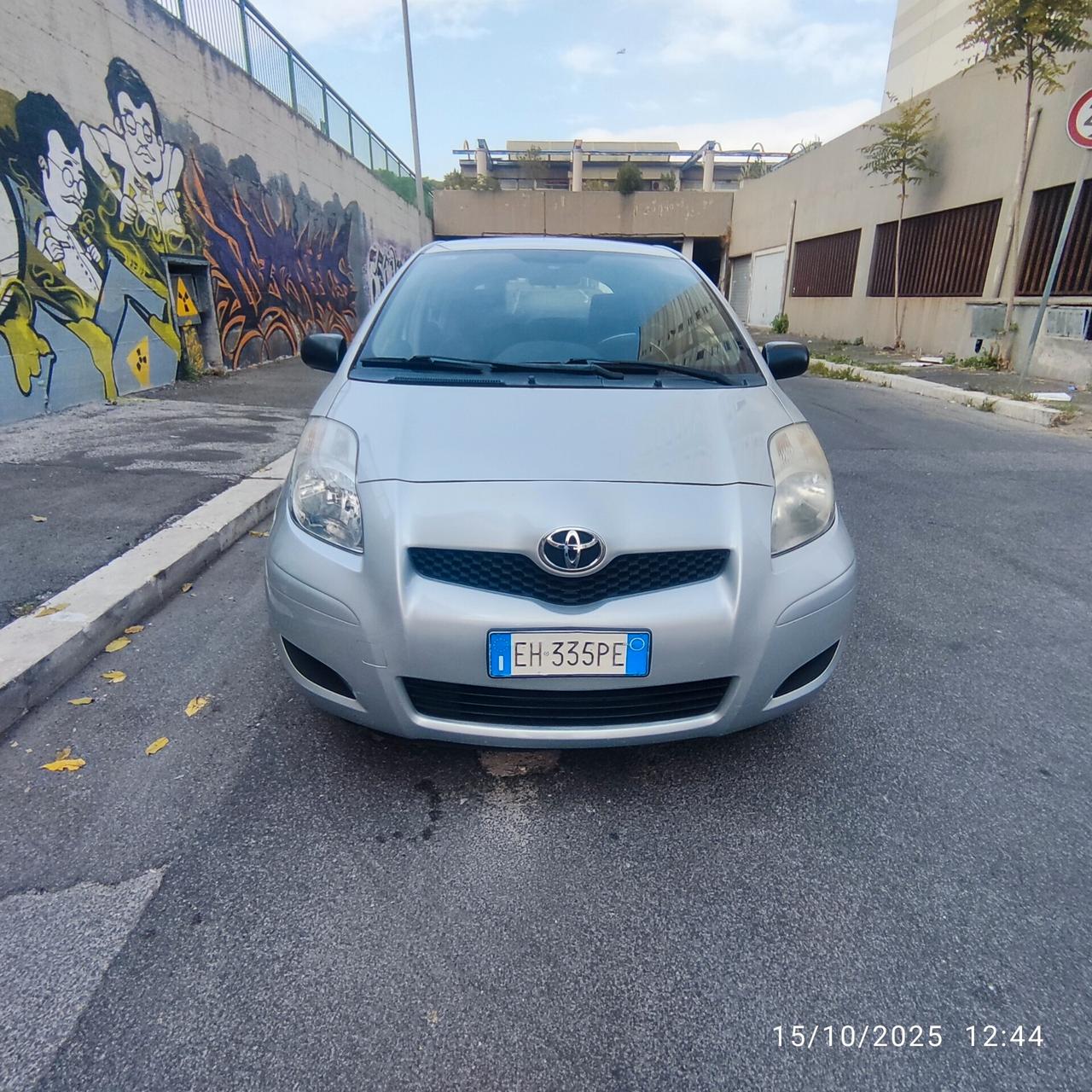 Toyota Yaris 1.0 5 porte Now cn gpl