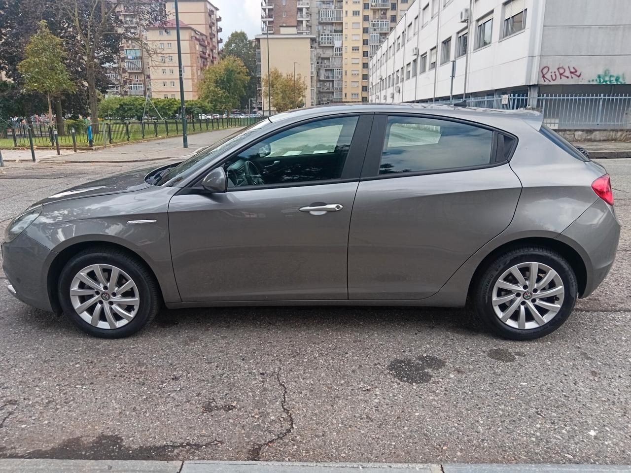 Alfa Romeo Giulietta 1.6 JTDm 120 CV
