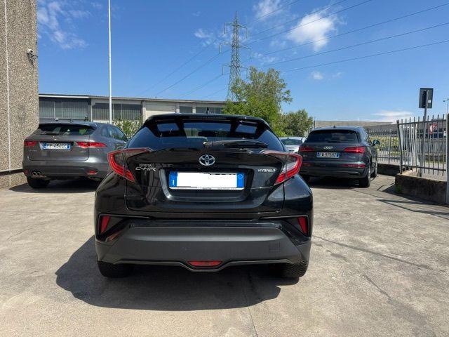 TOYOTA C-HR 1.8 Hybrid E-CVT Trend