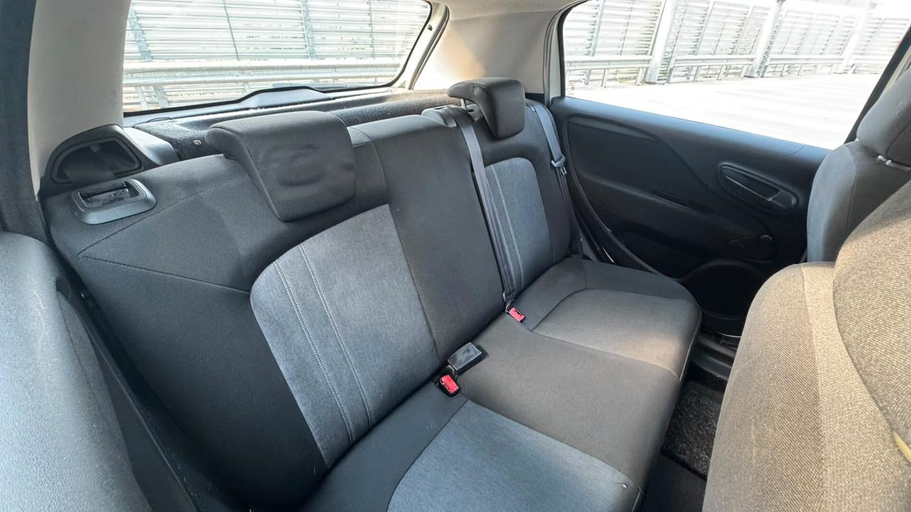 Fiat Punto 1.4 8V 5 porte Natural Power Lounge