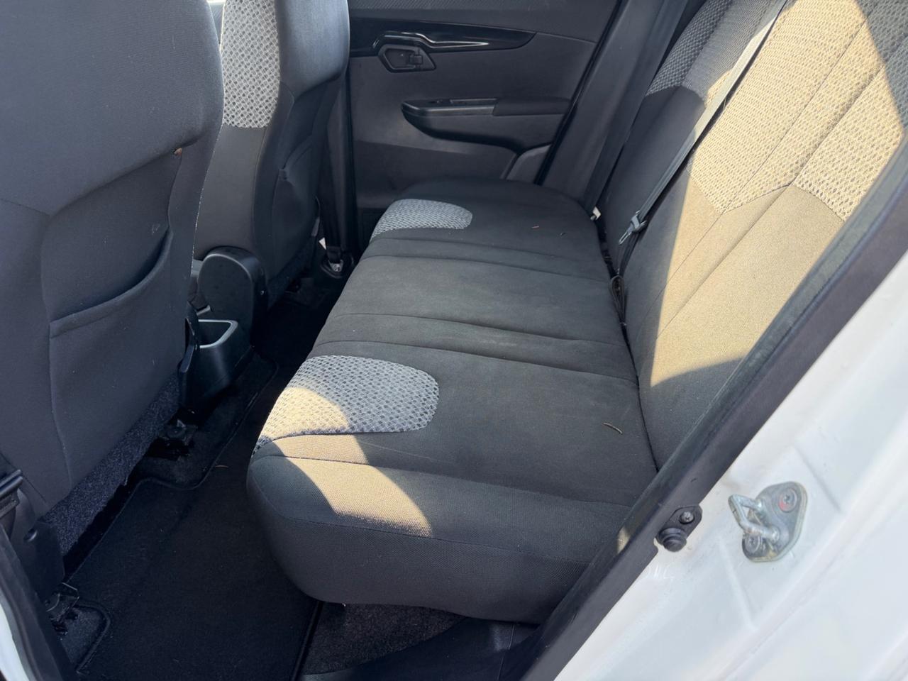 Mahindra KUV100 1.2 VVT K6+