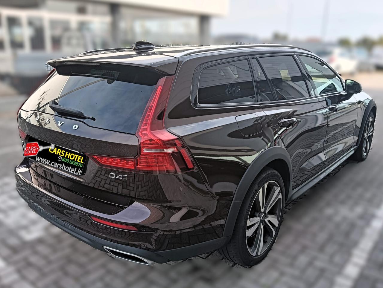 Volvo V60 Cross Country D4 AWD Geartronic Business Plus