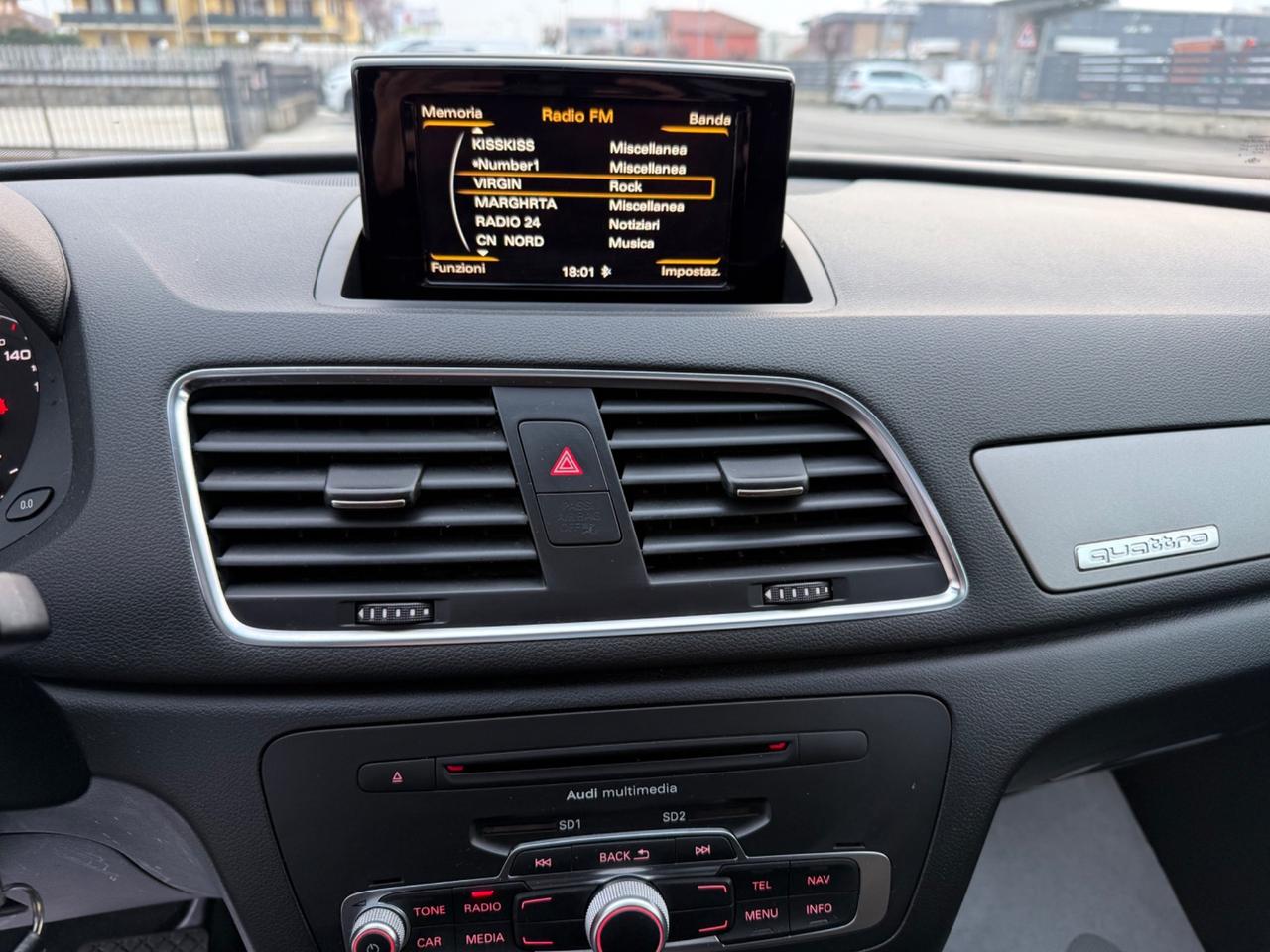 Audi Q3 2.0 TDI quattro S tronic 140CV TETTO APRIBILE