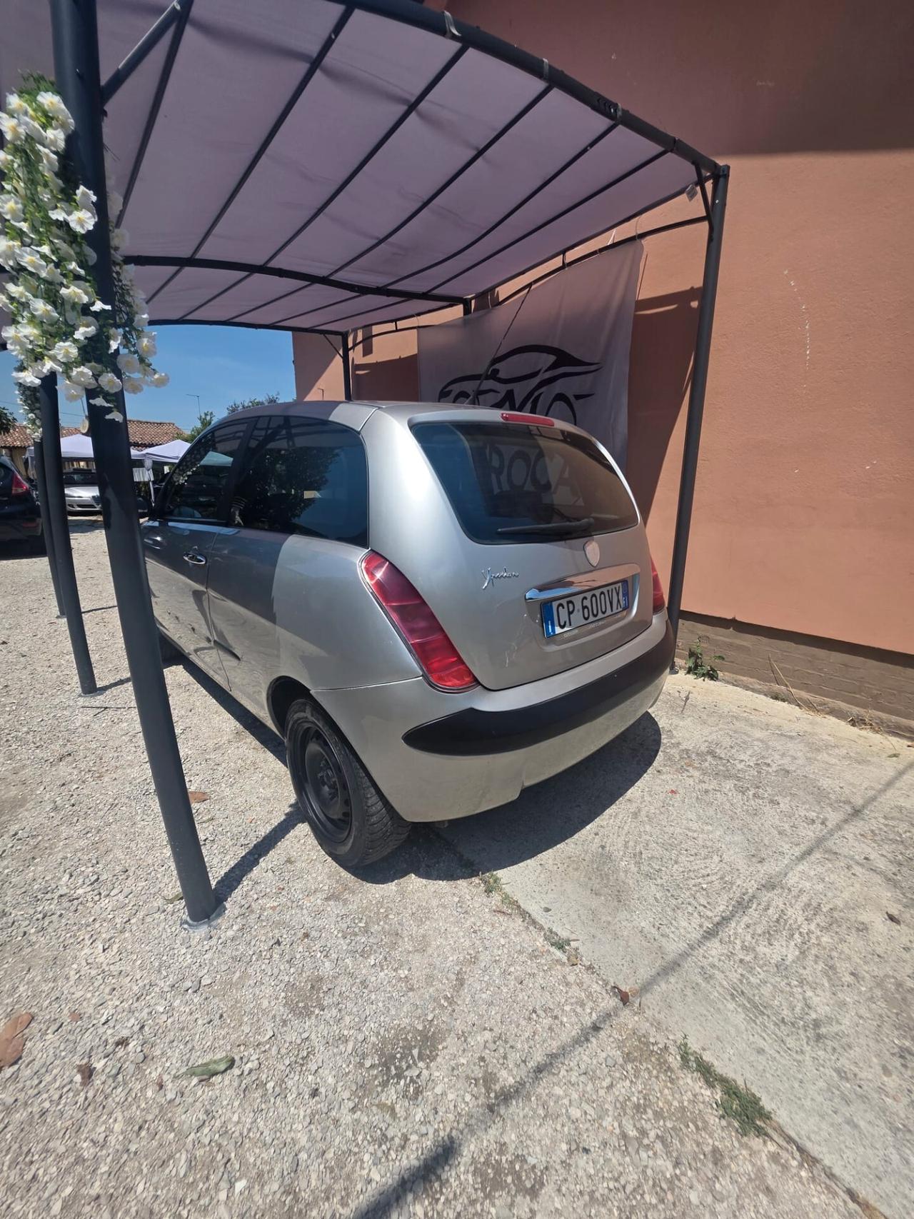 Lancia Ypsilon GPL neopatentati