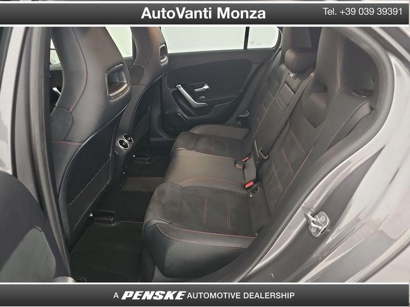 Mercedes-Benz Classe A A 180 AMG Line Premium auto
