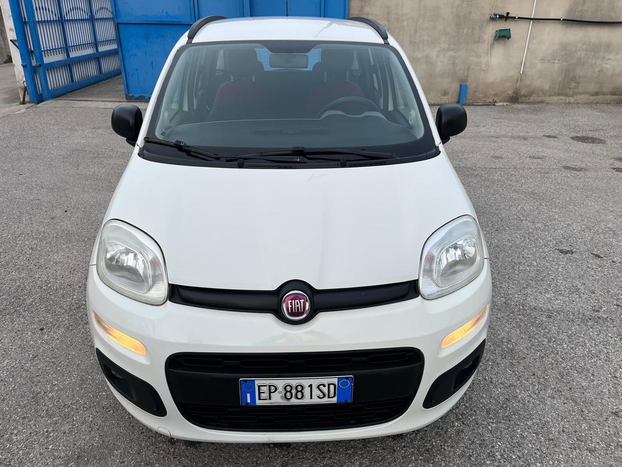 Fiat Panda -1.2 gpl-lounge-full-02/2013