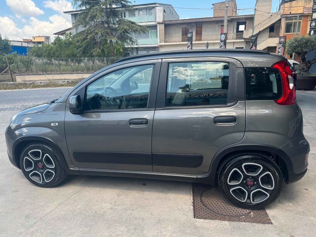Fiat New Panda 1.0 FireFly S&S Hybrid City Life