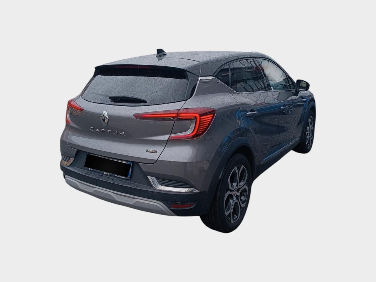 Renault Captur 1.6 E-Tech hybrid Techno Fast Track 145cv auto