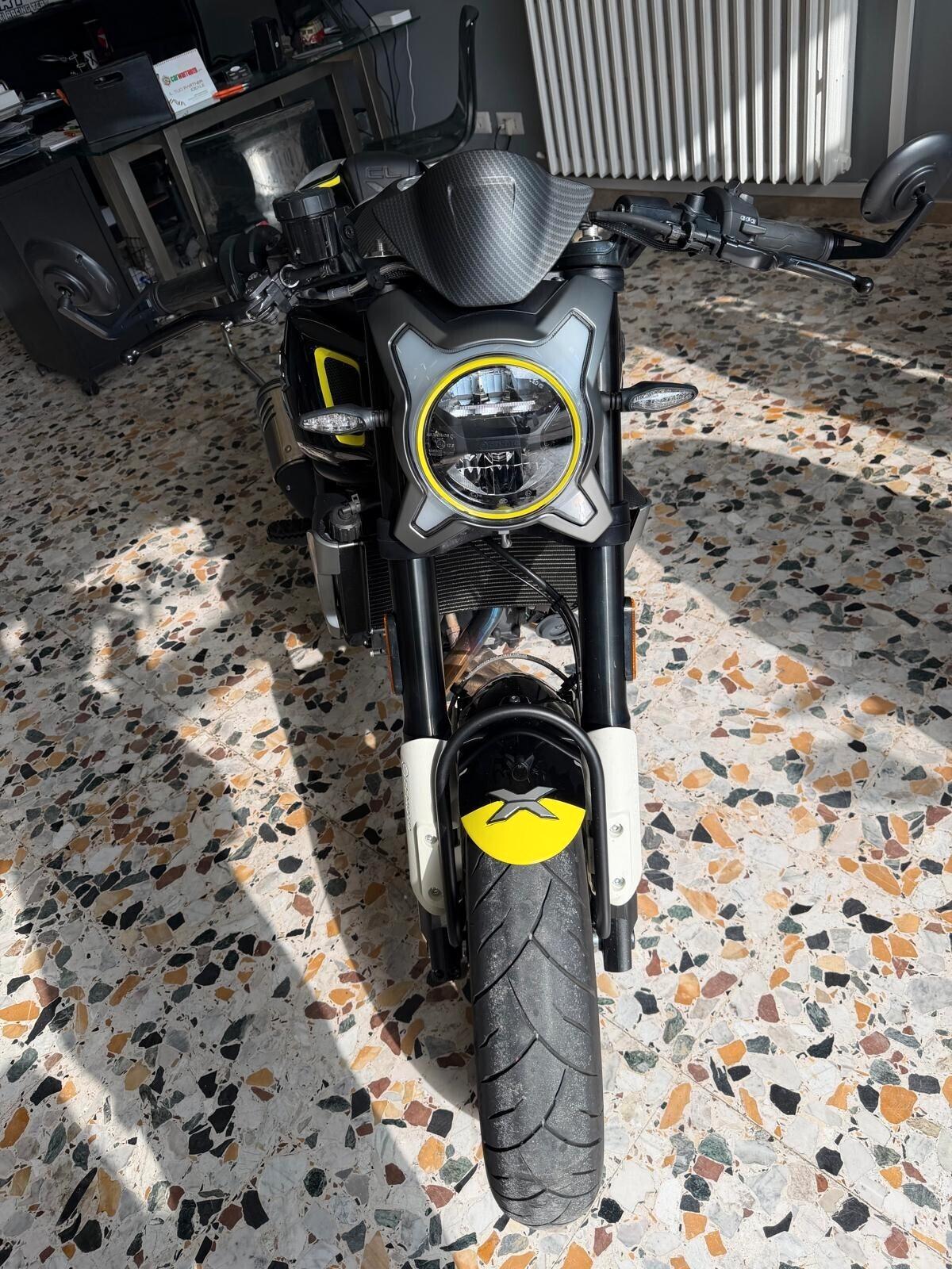 Cf Moto 700CL-X Sport