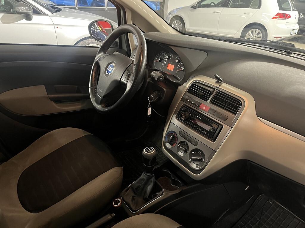 Fiat Grande Punto 1.3 MJT 75 CV 5 porte Dynamic