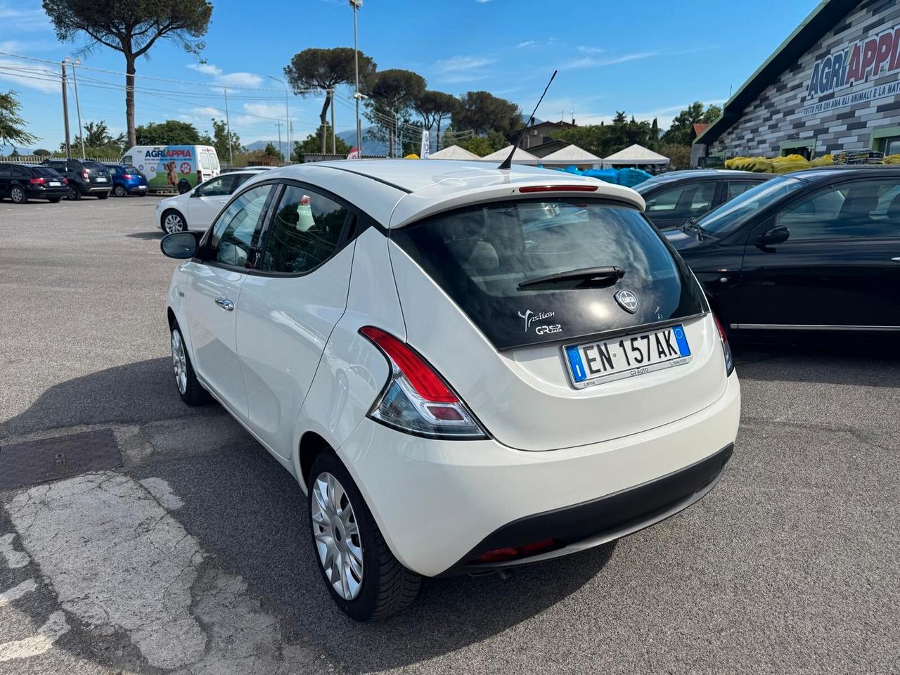 Lancia Ypsilon 1.2 BENZINA 69CV S&S SILVER 2012