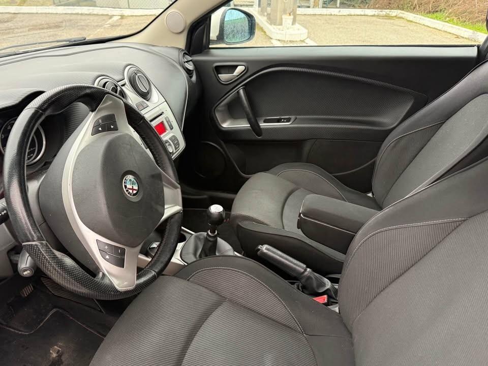 Alfa Romeo MiTo 1.3 JTDm-2 95 CV S&S Distinctive